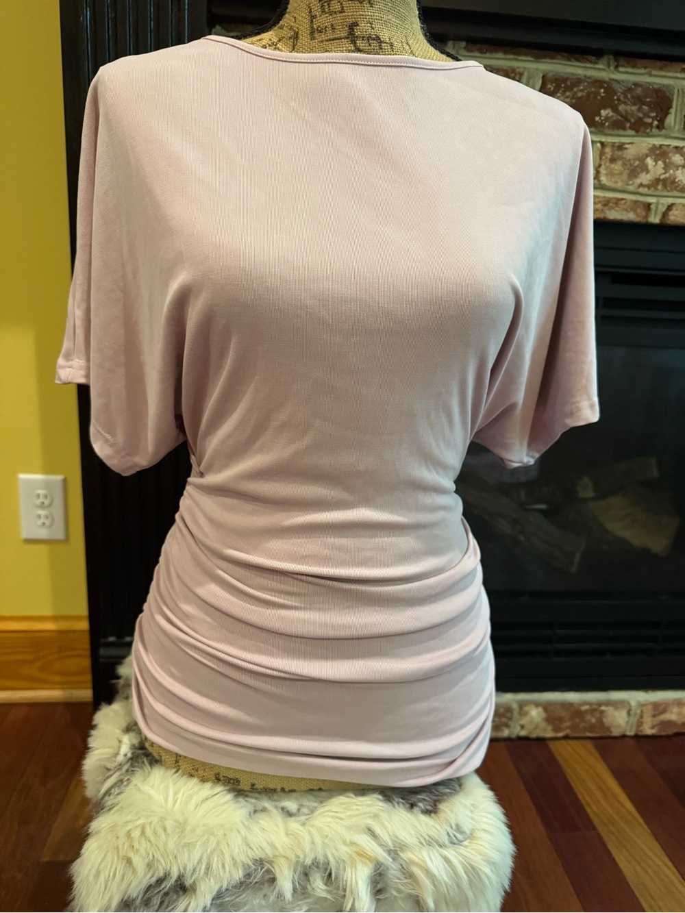 OGL BATWING WING BOATNECK RUCHED TOP NWT - Picture 5 of 5